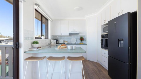 Anchorage - Tourism Adelaide 3