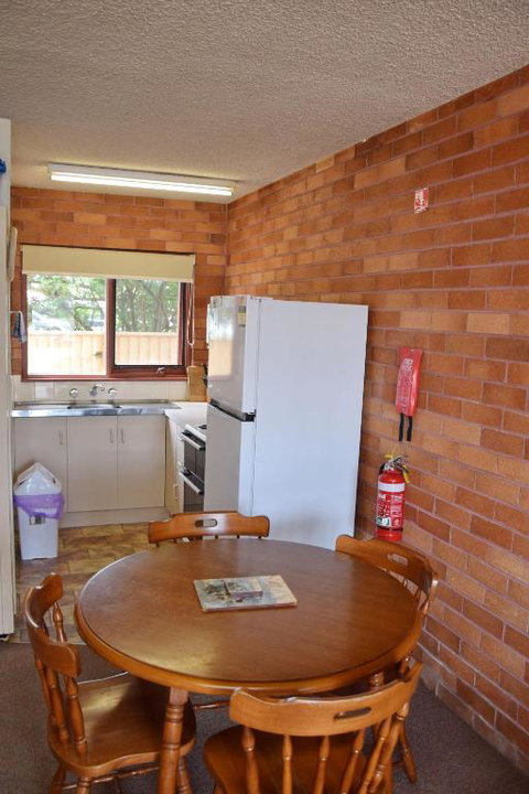 Anglers Lodge 4 - Bring Your Own Linen - Tourism Adelaide 1