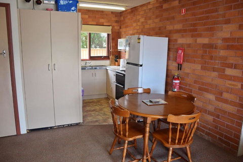 Anglers Lodge 4 - Bring Your Own Linen - Tourism Adelaide 2