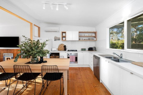 Anglesea Beach House 2 - Tourism Adelaide 1