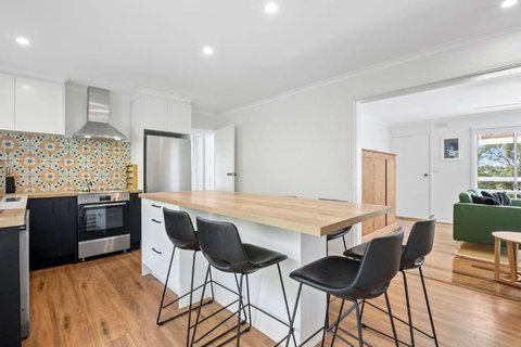 Annelise - Tourism Adelaide 3