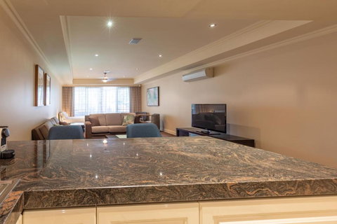 Apartment 2, 9 River Lane Mannum - Tourism Adelaide 2