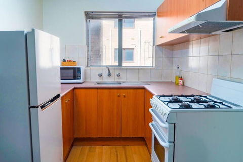 Apartment 7 - Tourism Adelaide 1