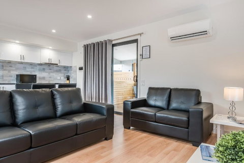 Apartments On Fraser Bicheno - Tourism Adelaide 4