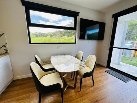 Apollo Dream Suites - Tourism Adelaide 4