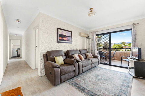 Apollo Unit 14 1st Floor - Tourism Adelaide 0