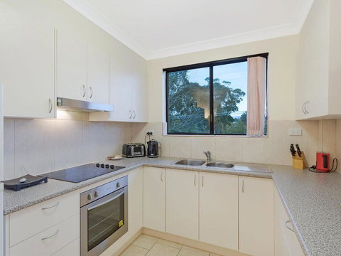 Apollo Unit 8 1st Floor - Tourism Adelaide 4