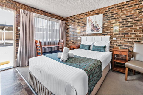 Apple & Grape Motel - Tourism Adelaide 4