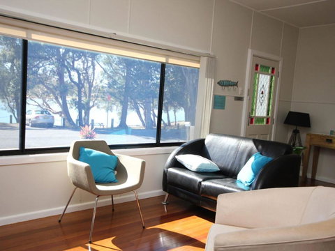 Aqua Cottage - Tourism Adelaide 2