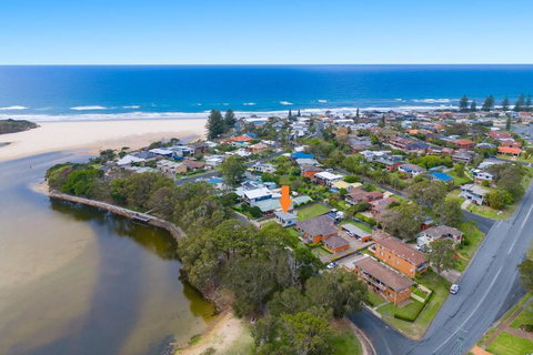 Aqua Cottage - Tourism Adelaide 0