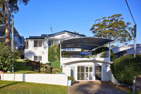 Arabella - Tourism Adelaide 4