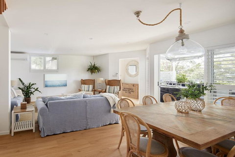 Arabella - Tourism Adelaide 0