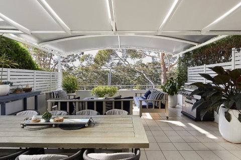 Arabella - Tourism Adelaide 1