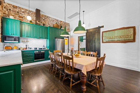 Arapiles Club House - Tourism Adelaide 1