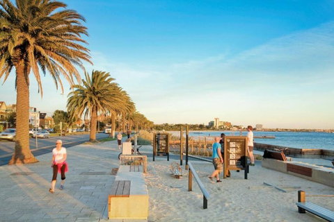 Art Deco Boutique Bespoke Brilliance & Beach&Park - Tourism Adelaide 2