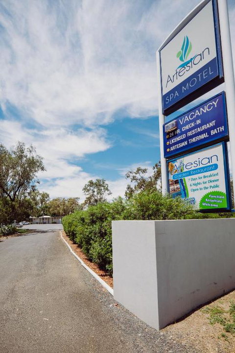 Artesian Spa Motel - Tourism Adelaide 4