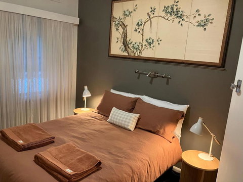 Arthur Abode - Tourism Adelaide 0