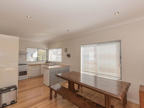 Aspect 1 8a Poley Cow Lane - Tourism Adelaide 3