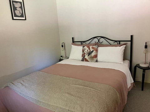 Auburn Hideaway - Tourism Adelaide 4