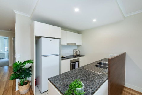 Avenue 16 - Tourism Adelaide 3