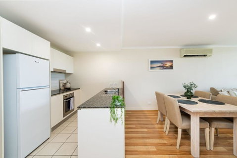 Avenue 16 - Tourism Adelaide 4