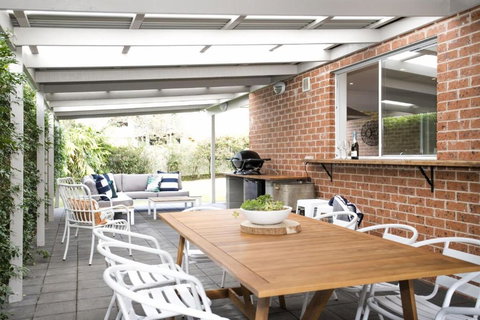 Avenue 36 - Tourism Adelaide 2