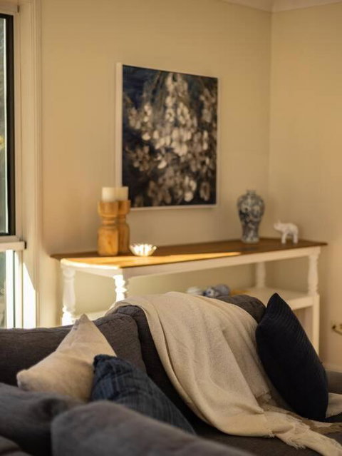 Arcadia 5BR Golfside Parkview Mansion-Tranquil, Huge Deck - Tourism Adelaide 2