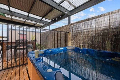 Back Beach Oasis - Tourism Adelaide 0