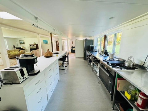 Baku Beachouse - Tourism Adelaide 3