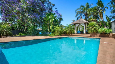 Bali Huts Escape - Tourism Adelaide 1