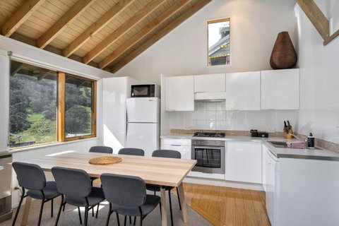 Banjo 1 Bedroom With Loft Bunk Room And Amazing Views - Tourism Adelaide 2