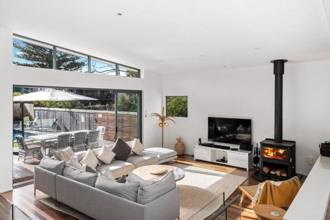 Bannisters Beach House - Tourism Adelaide 2