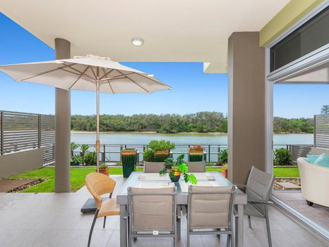 Bare Feet Retreat - Tourism Adelaide 0