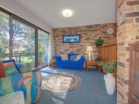 Bay Parklands, 62 2 Gowrie Avenue - Wifi, Pool, Tennis, Water Views & Aircon - Tourism Adelaide 3