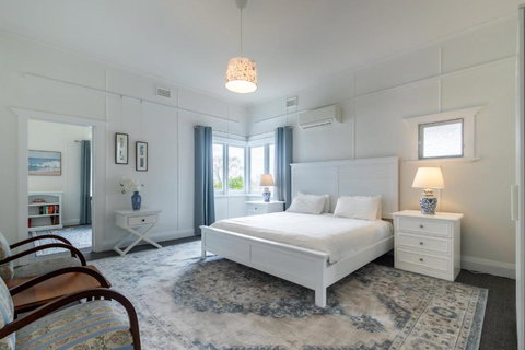 Bay Vista Cottage By The BnB Collection - Tourism Adelaide 3