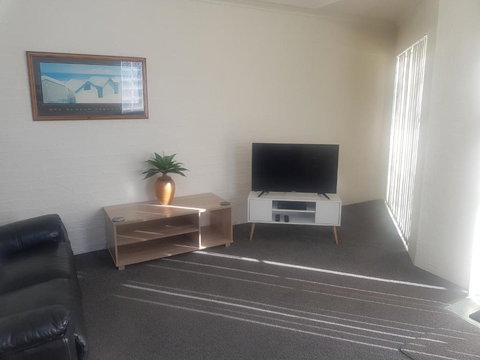 Bayview Apartments - Tourism Adelaide 4