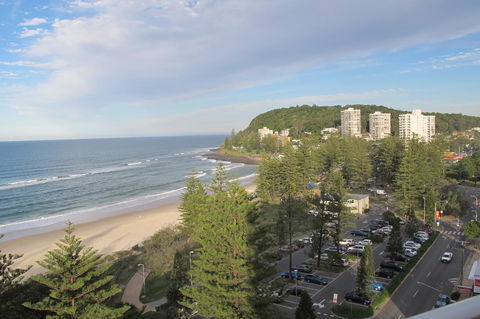 Pacific Regis Beachfront Holiday Apartments - Tourism Adelaide 12