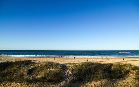 Pacific Regis Beachfront Holiday Apartments - Tourism Adelaide 13