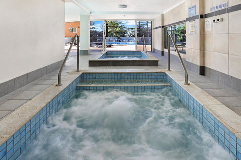 Pacific Regis Beachfront Holiday Apartments - Tourism Adelaide 5