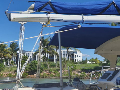 Hinchinbrook Holiday Apartments - Tourism Adelaide 31