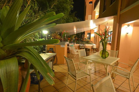 Martinique On Macrossan - Tourism Adelaide 15