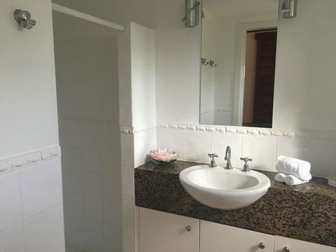 Martinique On Macrossan - Tourism Adelaide 9