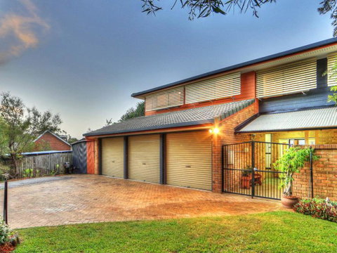 Belle Vue Beach House By Discover Stradbroke - Tourism Adelaide 11