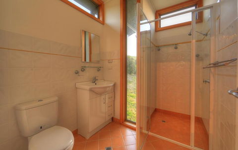 Bruny Island Escapes And Hotel Bruny - Tourism Adelaide 3