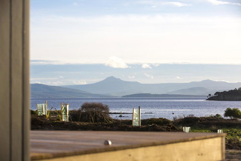 Bruny Island Escapes And Hotel Bruny - Tourism Adelaide 20