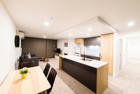 Mid Night Apartment Canberra City Onsite Parking - Tourism Adelaide 2