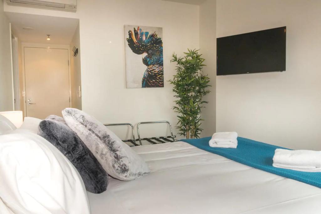 Brisbane QLD Tourism Adelaide