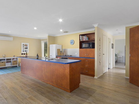 1 Bennett Court - Tourism Adelaide 3