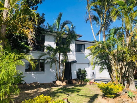 12 Cooloola Drive - Family Home, Close To Beach, Pet Friendly - Tourism Adelaide 3