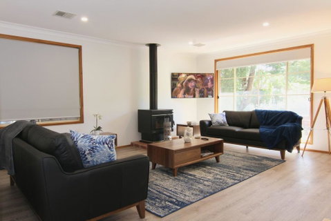 12 Mount Porepunkah Road - Tourism Adelaide 2